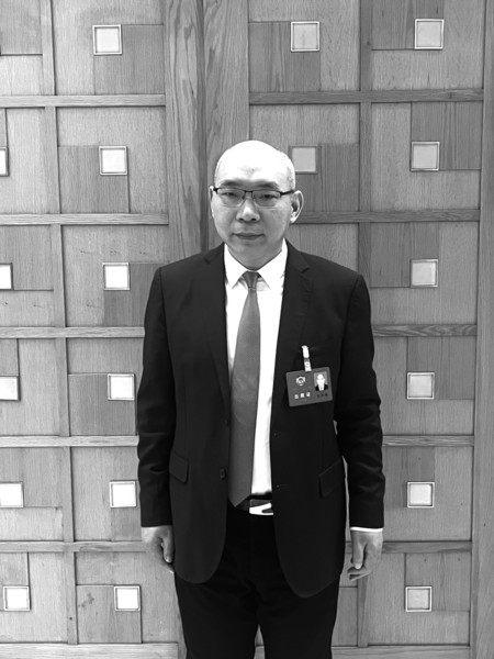 省政协委员王汉斌